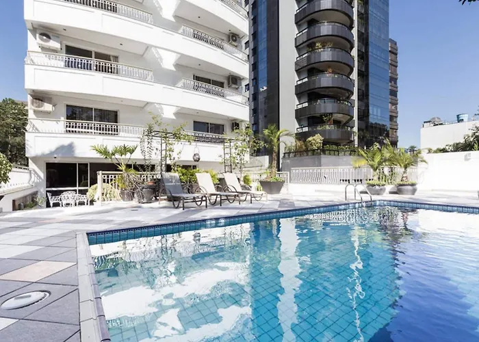 Bela Vista & Flat 4*